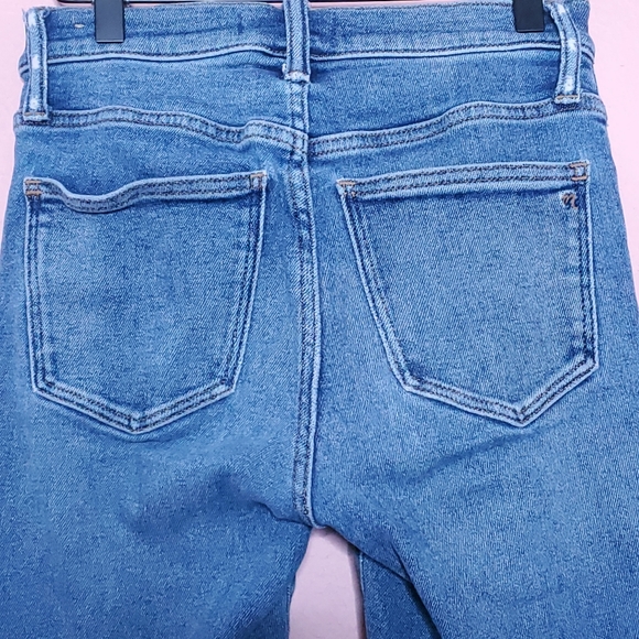 Madewell Cali Demi-Boot Jeans in Bodney Wash - Picture 11 of 14